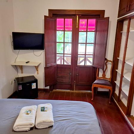 Casa Rosada Seu Refugio Na Serra Miguel Pereira Dış mekan fotoğraf